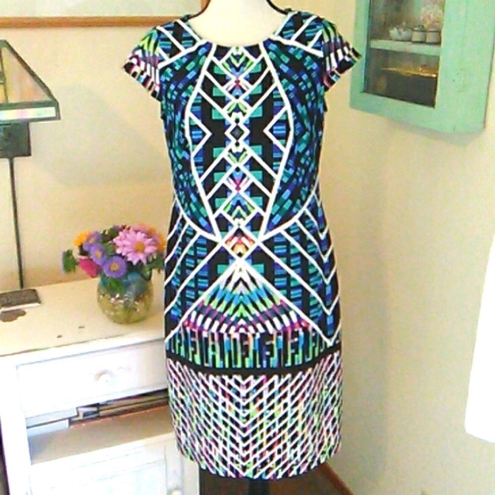 Nine West Amazing Graphic Sheath Arty